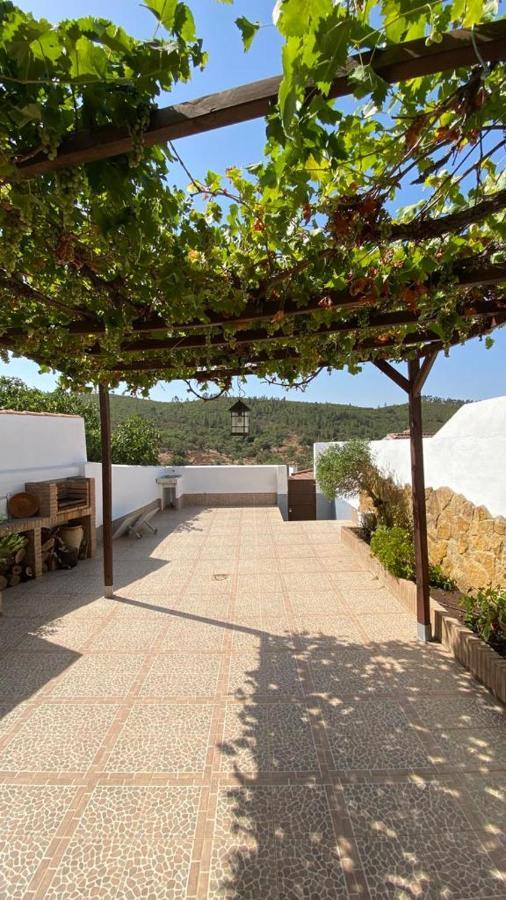 Casa En El Patras, Almonaster La Real Villa Exteriör bild